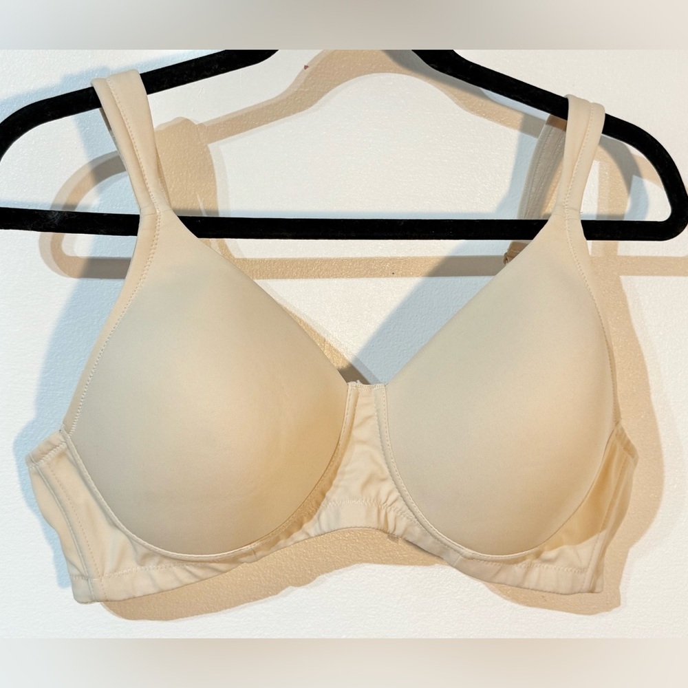 Leading Lady Brigitte Full Coverage Wireless Bra Molded, Padded,Seamless Bra 42B
